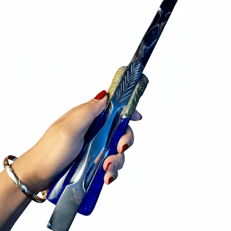 Faca Forjada Modelo Águia - Cabo Azul Premium - Forja Bruta