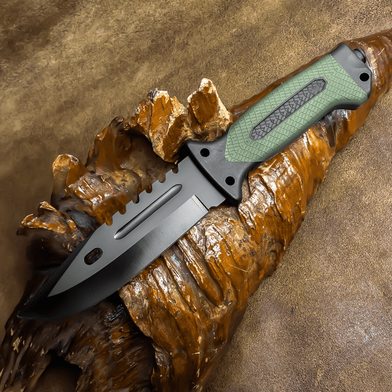 Faca Tática cabo verde musgo com quebra gelo + Bainha com bússola, pederneira e apito - Forja Bruta