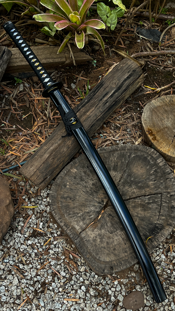 Katana Samurai Decorativa - Cabo Tsuka Tradicional - 27 Polegadas
