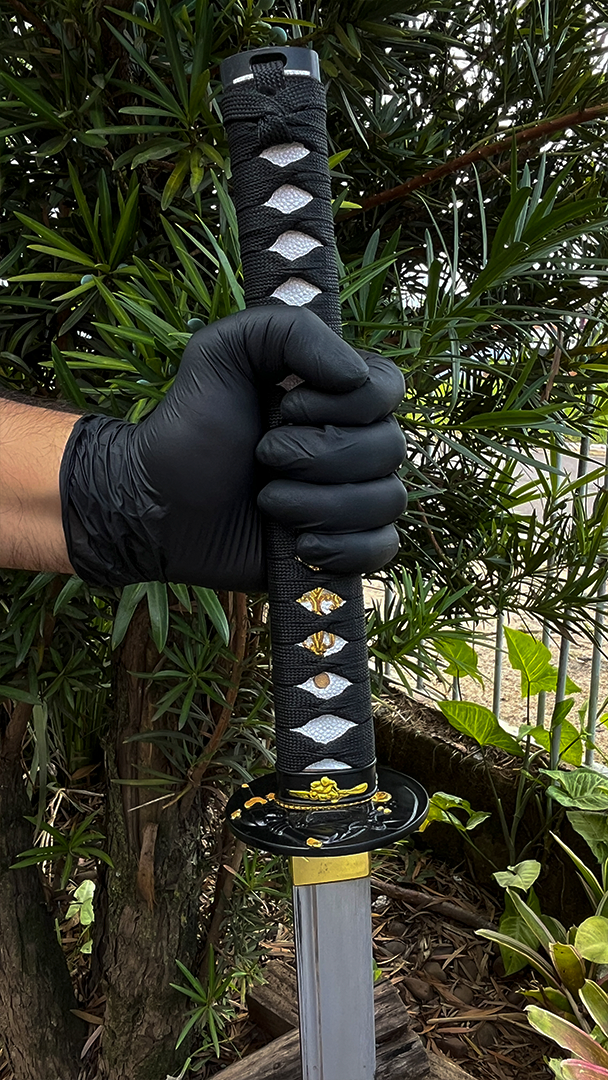 Katana Samurai Decorativa - Cabo Tsuka Tradicional - 27 Polegadas